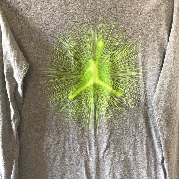 Jordan Jumpman graphic tee shirt gray/green XL - Picture 2 of 8